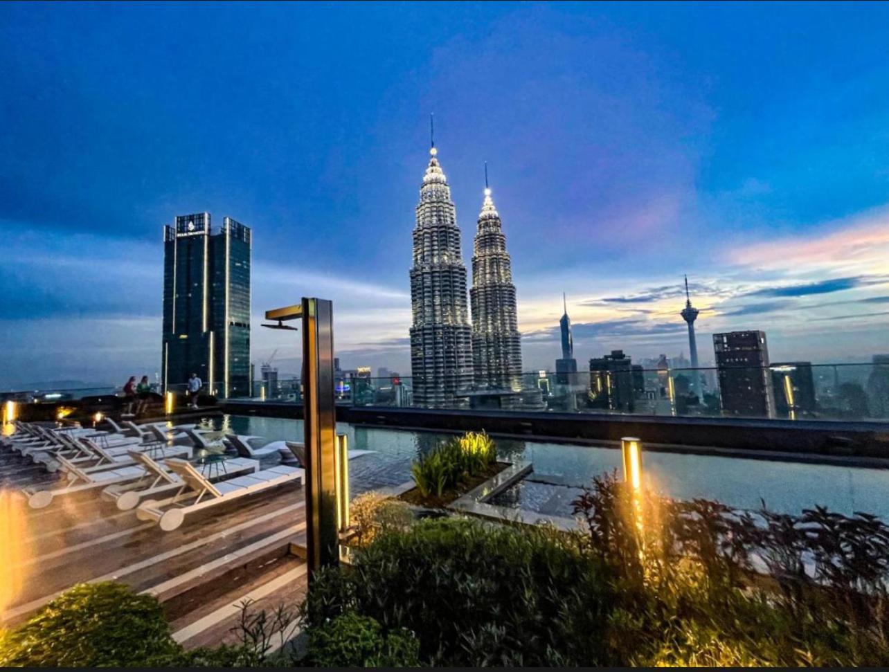 Star By Dream Klcc View *